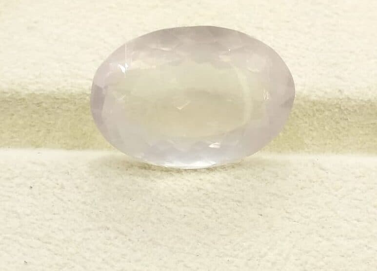 7.50 Ratti Natural Rose Quartz: The Gemstone of Love and Harmony