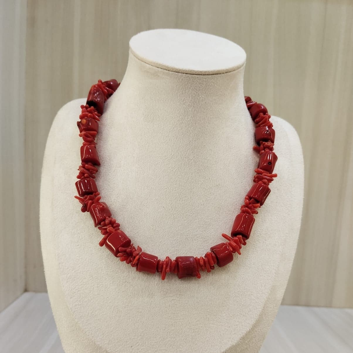 coral single line mix shape necklace 09